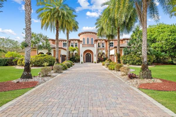 Stonebrook Estates, 12827 Equestrian Trl, Davie, Florida 33330, image 1