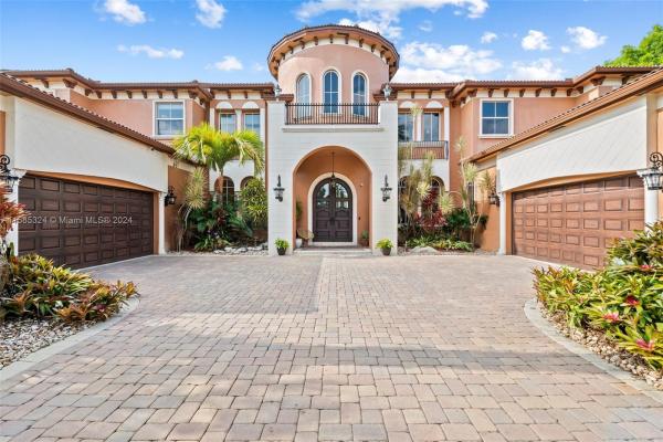 Stonebrook Estates, 12827 Equestrian Trl, Davie, Florida 33330, image 2