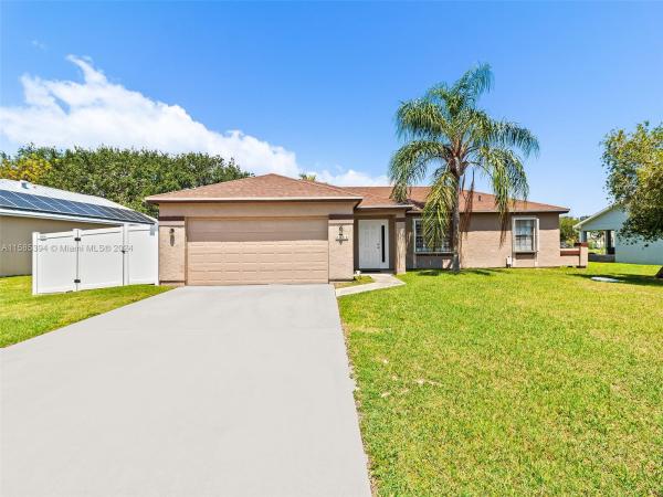 Sandhill Crossing, 2340 SE Charleston Dr, Port St. Lucie, Florida 34952, image 2