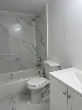 Victory Gardens, 650 NE 149th St #404F, Golden Glades, Florida 33161, image 1