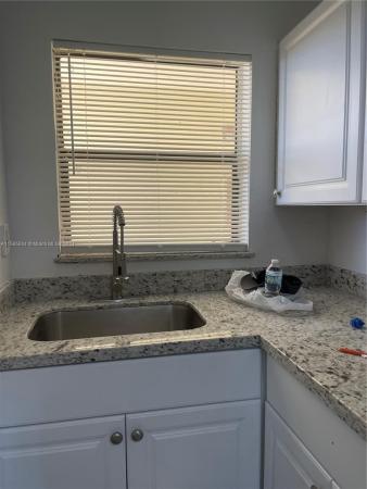 Victory Gardens, 650 NE 149th St #404F, Golden Glades, Florida 33161, image 3