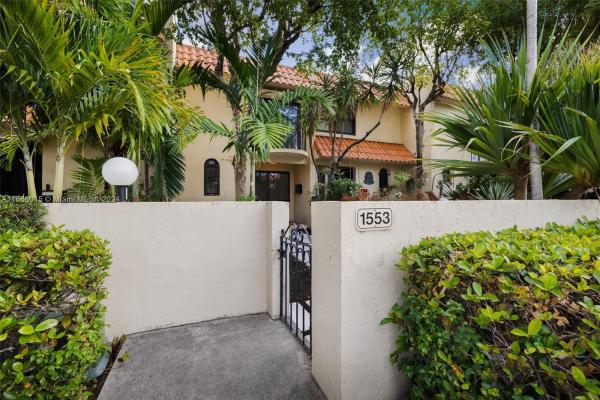 Harbour Club Villas, 1553 NE 105th Th St #2-9, Miami Shores, Florida 33181, image 1