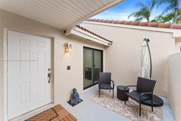Villa Homes At The Moors, 6523 NW 170th Ln, Country Club, Florida 33015, image 3