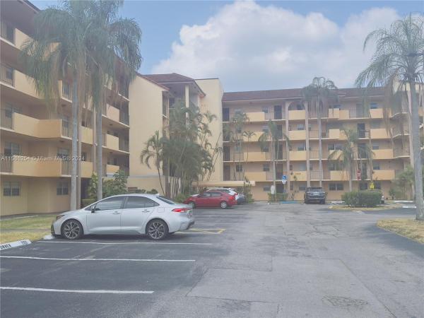 Sunrise Island, 3955 N Nob Hill Rd #408, Sunrise, Florida 33351, image 1