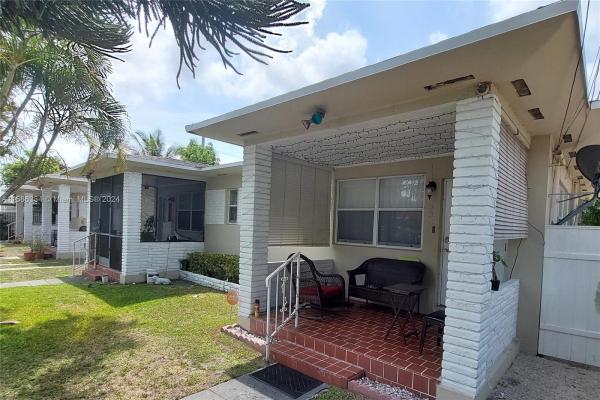528 NW 97th St, Unincorporated Dade County, Florida 33150, image 3
