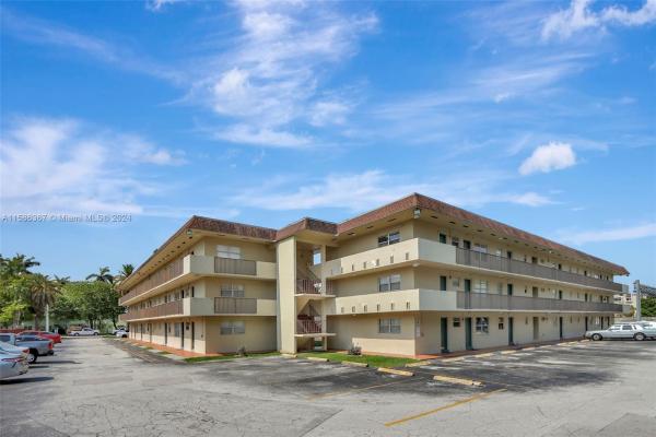 Dadeland Park, 7505 SW 82nd St #311, Glenvar Heights, Florida 33143, image 1