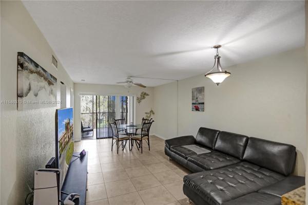 Miramar Club, 3470 Foxcroft Rd #304, Miramar, Florida 33025, image 2
