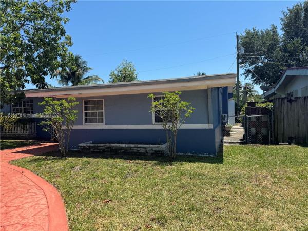 Sunswept Heights, 560 NE 175th Ter, North Miami Beach, Florida 33162, image 1