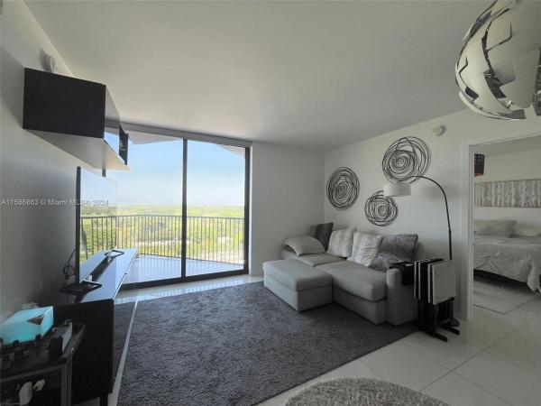5252 Paseo At Downtown Doral, 5252 NW 85th Ave #810, Doral, Florida 33166, image 2