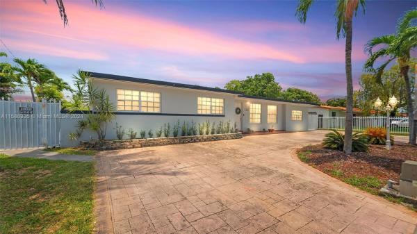 Coral Park Estates, 1830 SW 92nd Ct, Westchester, Florida 33165, image 1
