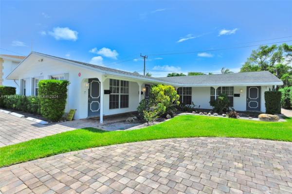 Knoll Ridge, 2160 NE 56th St #3, Fort Lauderdale, Florida 33308, image 1