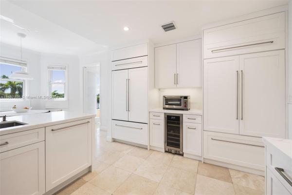 Padua At Deering Bay, 13637 Deering Bay Dr #222, Coral Gables, Florida 33158, image 3