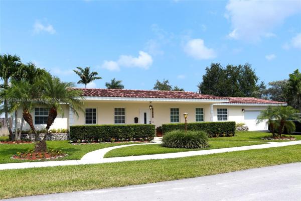 Kendall Point, 8701 SW 86th Ct, Kendall, Florida 33143, image 3