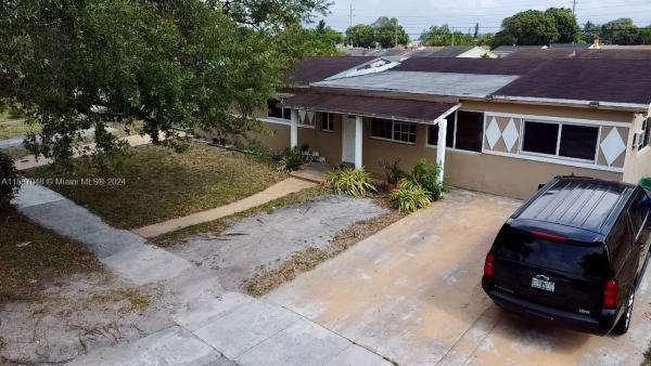 Stoneybrook Estates, 2430 NW 180th Ter, Miami Gardens, Florida 33056, image 1