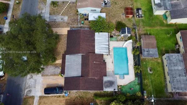 Stoneybrook Estates, 2430 NW 180th Ter, Miami Gardens, Florida 33056, image 2