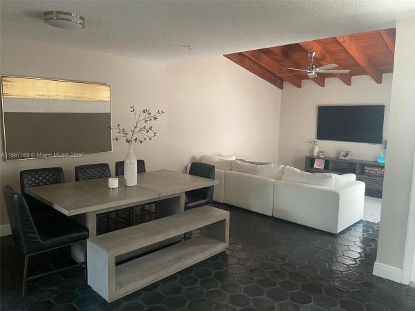 Snapper Creek Townhouses, 7113 SW 113th Ct, Kendall, Florida 33173, image 3