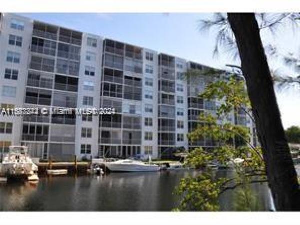 Eastern Shores White House, 3660 NE 166th St #611, North Miami Beach, Florida 33160, image 1