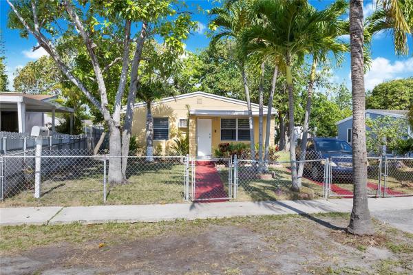 Myra Dells, 15720 NE 15th Pl, North Miami Beach, Florida 33162, image 1