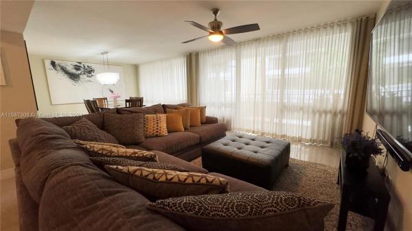 Towers Of Kendale Lakes, 13953 Kendale Lakes Cir #208B, Kendale Lakes, Florida 33183, image 3