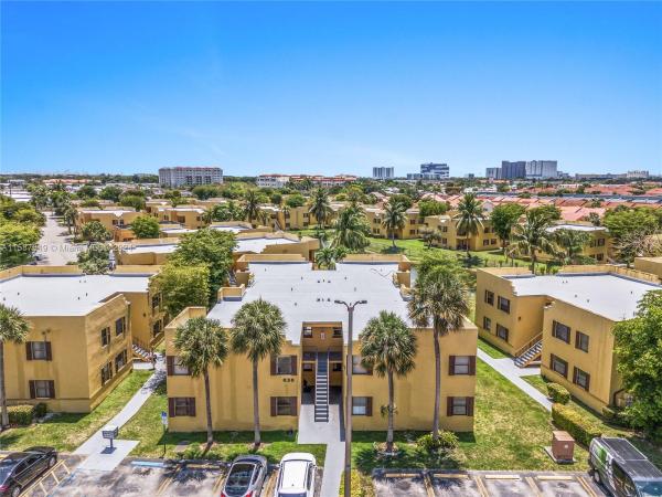 Soleil Lake, 636 NW 114th Ave #204, Sweetwater, Florida 33172, image 1