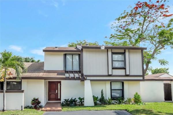 Woodgate East, 12733 SW 69th Ter, Kendale Lakes, Florida 33183, image 1