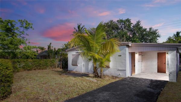 Fulford By The Sea, 1640 NE 183rd St, North Miami Beach, Florida 33179, image 2