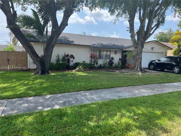 Calusa Club Estates, 9705 SW 134th Ct, The Crossings, Florida 33186, image 1