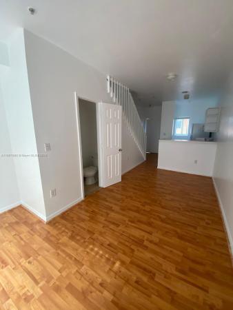 Castello, 928 SW 3rd St #209, Miami, Florida 33130, image 3