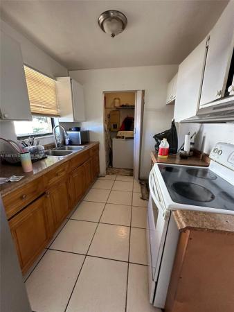 Monroe Heights, 1259 W 26th St, Riviera Beach, Florida 33404, image 3