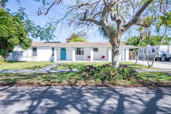 Princetonian, 25425 SW 126th Ct, Princeton, Florida 33032, image 1