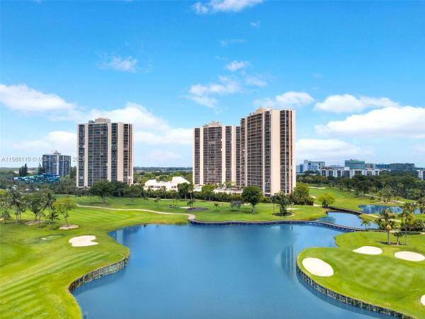 Coronado Tower 2, 20301 W Country Club Dr #2327, Aventura, Florida 33180, image 2