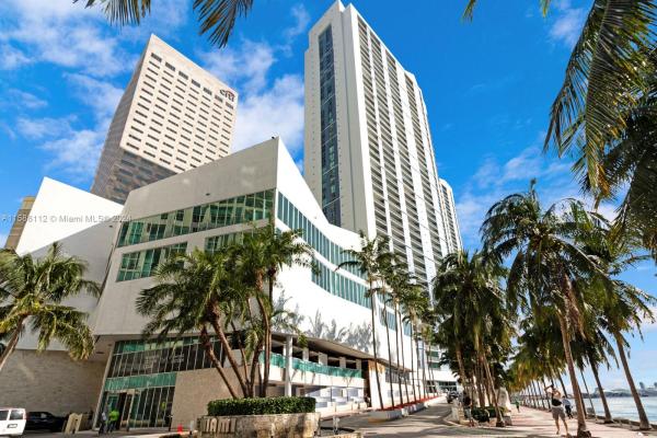 One Miami East, 335 S Biscayne Blvd #4110, Miami, Florida 33131, image 2