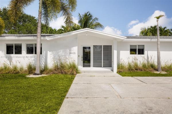 University Pines, 14435 SW 96th Ave, Kendall, Florida 33176, image 1