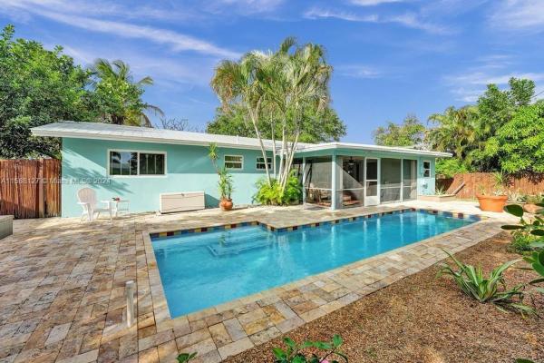 Jupiter In The Pines, 367 W Riverside Dr 0, Tequesta, Florida 33469, image 1