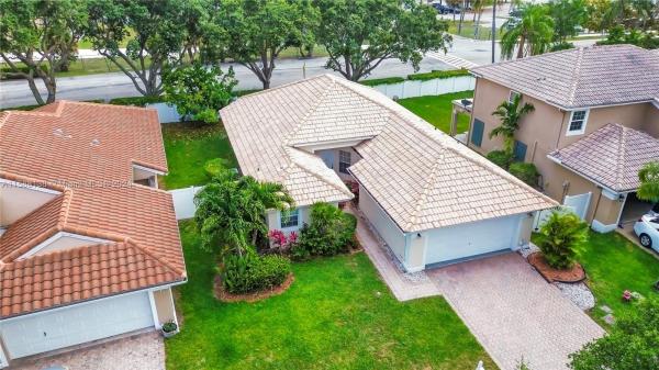 Boynton Estates, 12 Valencia Dr, Boynton Beach, Florida 33436, image 3