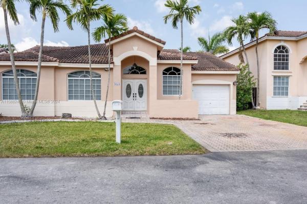 Renaissance At Lakes Of The Meadow, 4658 SW 154th Ct, Kendall West, Florida 33185, image 2
