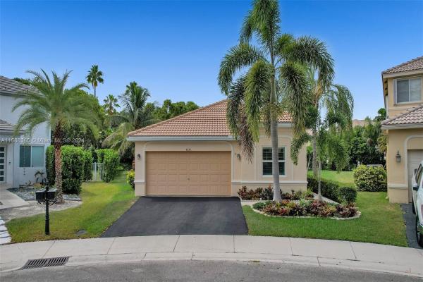 Sabal Ridge, 4235 Sabal Ridge Cir, Weston, Florida 33331, image 1