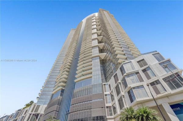 Paramount Miami Worldcenter, 851 NE 1st Ave #1802, Miami, Florida 33132, image 3