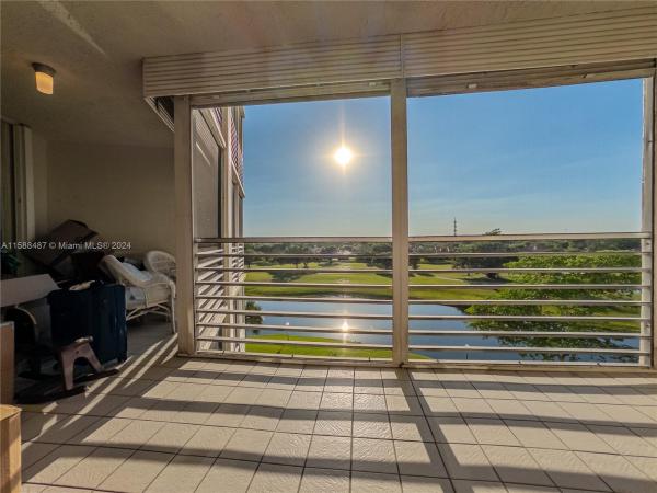 Oaks Way At Palm-Aire, 3507 Oaks Way #505, Pompano Beach, Florida 33069, image 1