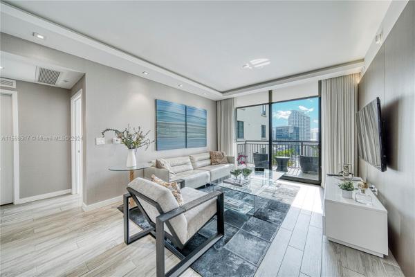 Nine At Mary Brickell Village, 999 SW 1st Ave #1411, Miami, Florida 33130, image 3