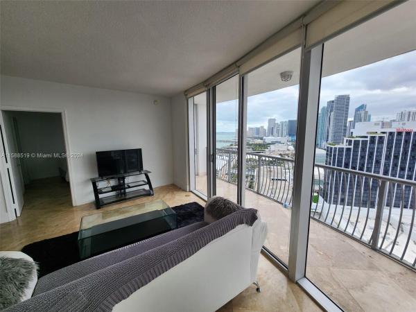 Opera Tower, 1750 N Bayshore Dr #3114, Miami, Florida 33132, image 1