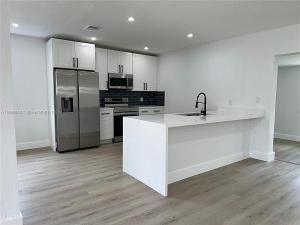 2360 NW 47th Ave, Lauderhill, Florida 33313, image 2
