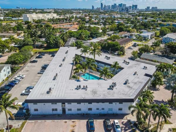 Wisteria Court, 1470 N Dixie Hwy #33, Fort Lauderdale, Florida 33304, image 1