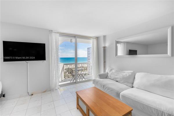 The Presidential, 401 Ocean Dr #807, Miami Beach, Florida 33139, image 1