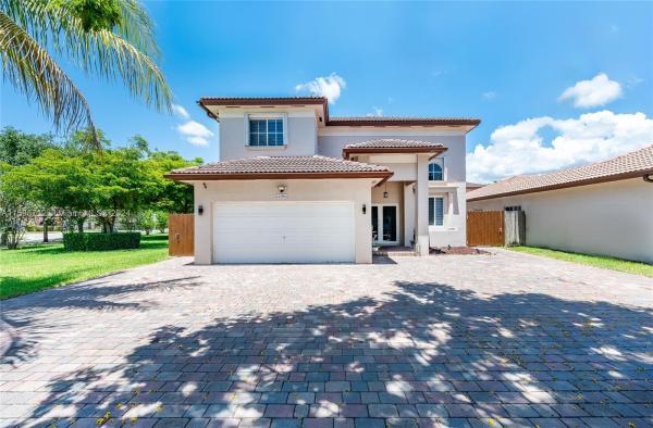 Silver Palms, 22902 SW 113th Ct, Princeton, Florida 33170, image 2