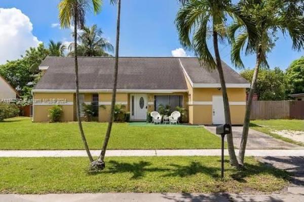 Turtle Bay, 8960 Crescent Dr, Miramar, Florida 33025, image 1