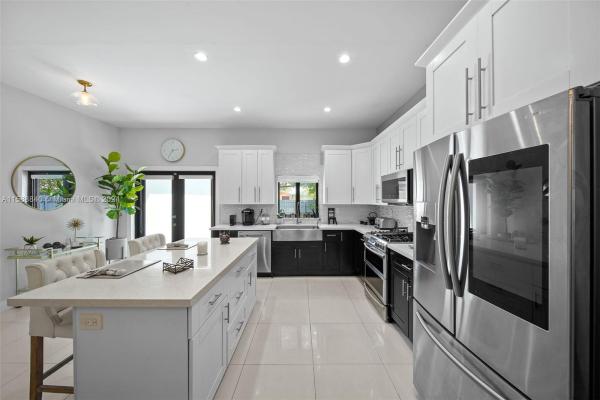 Coral Villas, 6470 SW 33rd St, Coral Terrace, Florida 33155, image 3
