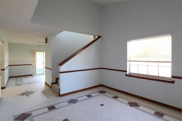 American Homes, 15420 SW 143rd Ave, Richmond West, Florida 33177, image 3