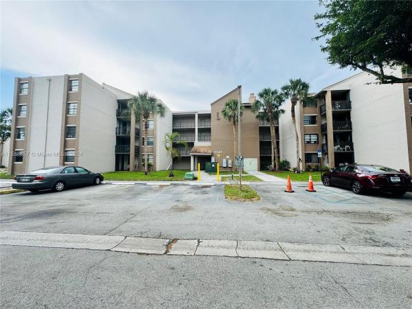 Westbird Village, 3581 SW 117th Ave #5-102, University Park, Florida 33175, image 1