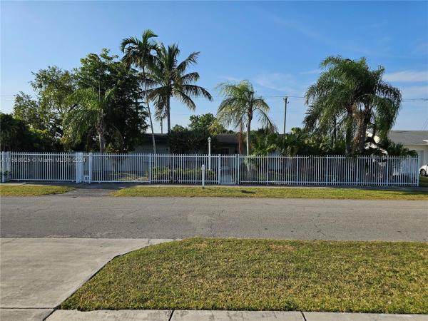 Leisure City Residential, 14631 SW 293rd St, Leisure City, Florida 33033, image 2